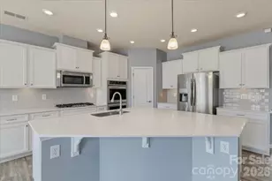 4048 Home Grown Wy, Lake Wylie, SC 29710 - Photo 1