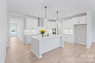 948 Exeter Dr, Sherrills Ford, NC 28673 - Photo 11