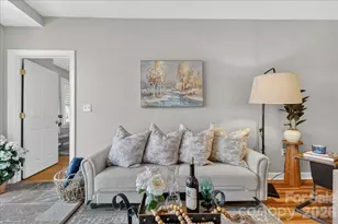 718 W Trade St, Charlotte, NC 28202 - Photo 7