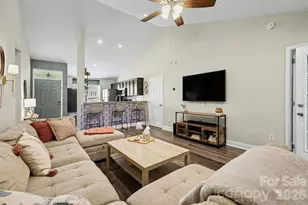 9113 Shenington Pl, Charlotte, NC 28216 - Photo 7