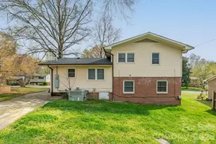 1211 Yuma St, Charlotte, NC 28213 - Photo 17