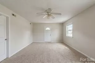1211 Yuma St, Charlotte, NC 28213 - Photo 13