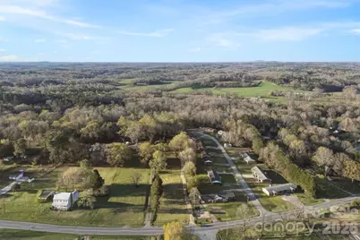 1123 Dallas Stanley Highway, Dallas, NC 28034 - Photo 39