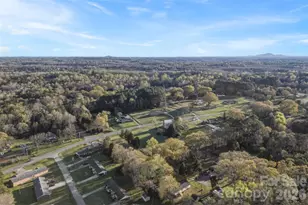 1123 Dallas Stanley Hwy, Dallas, NC 28034 - Photo 39