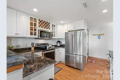 61 Creekside Way #G201, Burnsville, NC 28714 - Photo 13