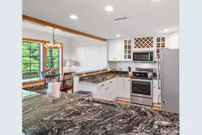 61 Creekside Way #G201, Burnsville, NC 28714 - Photo 11