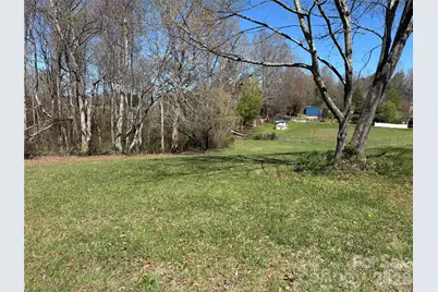 2307 Pathfinder Street, Newton, NC 28658 - Photo 3