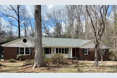 201 Camellia Way, Hendersonville, NC 28739 - Photo 1