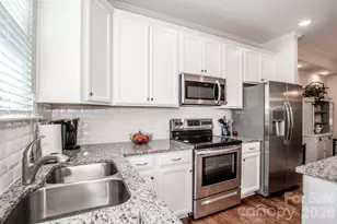 308 Linestowe Dr, Belmont, NC 28012 - Photo 13
