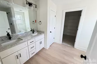 1211 Summerhill Street SW, Lenoir, NC 28645 - Photo 5