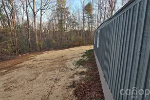 3148 Jones Wade Rd, Hudson, NC 28638 - Photo 9