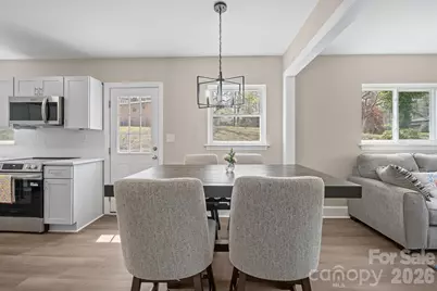 5000 Hoover Drive, Charlotte, NC 28269 - Photo 11