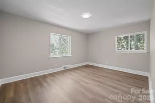 5000 Hoover Dr, Charlotte, NC 28269 - Photo 21