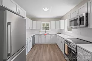 5000 Hoover Dr, Charlotte, NC 28269 - Photo 17