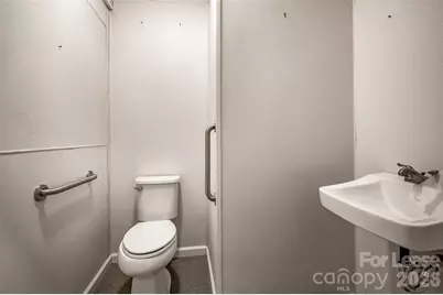 107 W Main Street, Spindale, NC 28160 - Photo 21