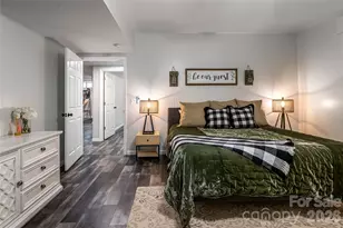 6 Oxford Ct, Asheville, NC 28804 - Photo 31