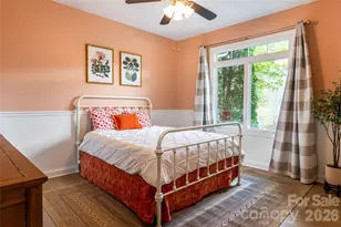 6 Oxford Ct, Asheville, NC 28804 - Photo 23