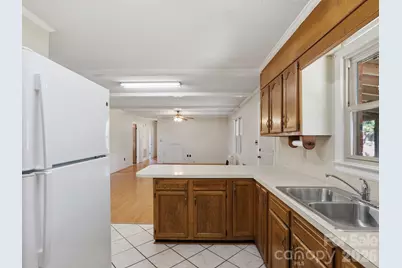 400 Pitts School Road NW, Concord, NC 28027 - Photo 5