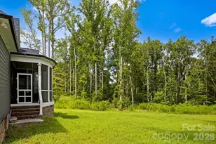 2002 Pln Fld Dr, Bessemer City, NC 28016 - Photo 45