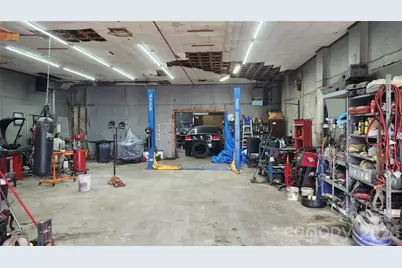 1114 W Franklin Boulevard W, Gastonia, NC 28052 - Photo 15