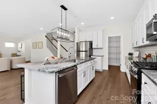 3851 Longmore Ln, Kannapolis, NC 28081 - Photo 9