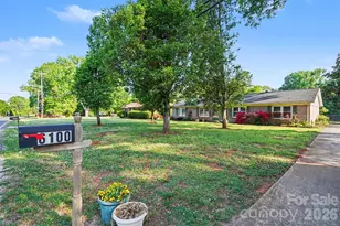6100/6102 Pleasant Grove Rd, Charlotte, NC 28216 - Photo 3