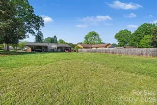 6100/6102 Pleasant Grove Rd, Charlotte, NC 28216 - Photo 35