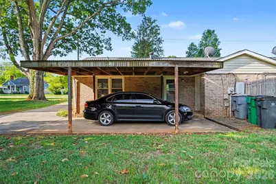 6100/6102 Pleasant Grove Road, Charlotte, NC 28216 - Photo 15