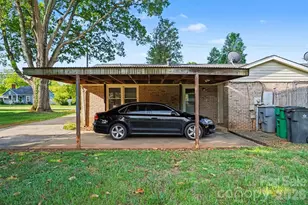 6100/6102 Pleasant Grove Rd, Charlotte, NC 28216 - Photo 15