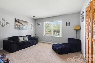 6100/6102 Pleasant Grove Rd, Charlotte, NC 28216 - Photo 11