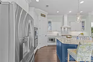 7723 McGill Hts Rd, Charlotte, NC 28277 - Photo 9