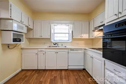 1000 W Sumter Street, Shelby, NC 28150 - Photo 9