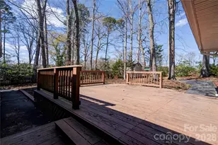 1000 W Sumter St, Shelby, NC 28150 - Photo 43