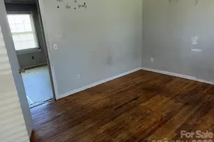 1180 W Wall St, Wadesboro, NC 28170 - Photo 11