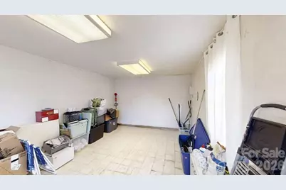 719 Oakland Street, Hendersonville, NC 28791 - Photo 33