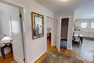 719 Oakland St, Hendersonville, NC 28791 - Photo 19