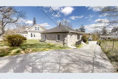 719 Oakland Street, Hendersonville, NC 28791 - Photo 3