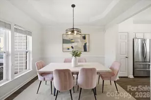 2327 Whitford Ln, Charlotte, NC 28210 - Photo 3