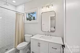 222 Anthony Cir, Charlotte, NC 28211 - Photo 47