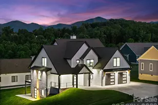 1026 Hillside Ridge Rd, Candler, NC 28715 - Photo 43