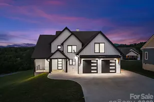 1026 Hillside Ridge Rd, Candler, NC 28715 - Photo 1