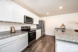 1901 Prosperity Dr, Newton, NC 28658 - Photo 11