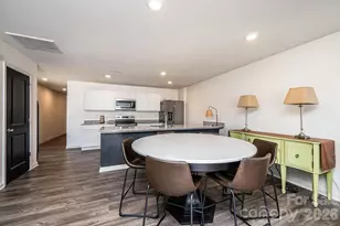 1901 Prosperity Dr, Newton, NC 28658 - Photo 13