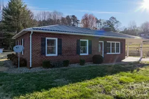 313 Arrowood St SE, Lenoir, NC 28645 - Photo 7
