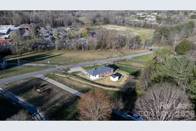 313 Arrowood Street SE, Lenoir, NC 28645 - Photo 19