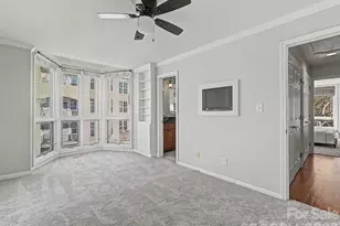 328 W 6th St, Charlotte, NC 28202 - Photo 19