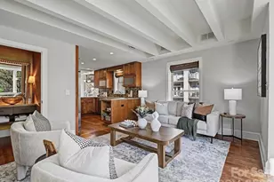 328 W 6th St, Charlotte, NC 28202 - Photo 11