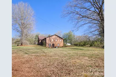 610 Landers Chapel Road, Lincolnton, NC 28092 - Photo 3