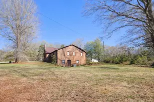 610 Landers Chapel Rd, Lincolnton, NC 28092 - Photo 3
