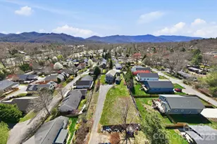 11 Carolina Corner Dr, Black Mountain, NC 28711 - Photo 25